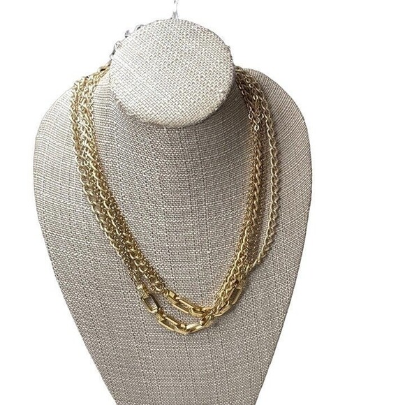 Gold Tone Chain Multi textures Necklace - Picture 2 of 6